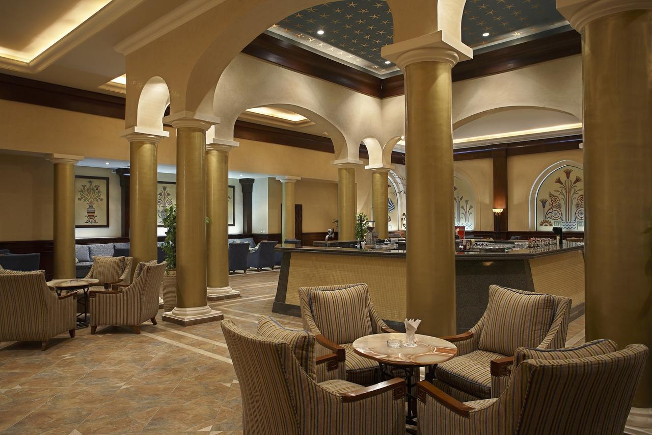 Jaz Mirabel Resort Sharm El Sheikk Restaurante foto The lobby of the hotel