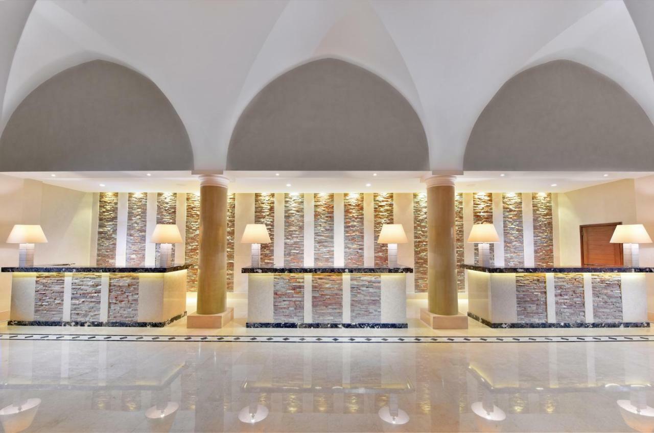 Jaz Mirabel Resort Sharm El Sheikk Exterior foto The lobby of the hotel